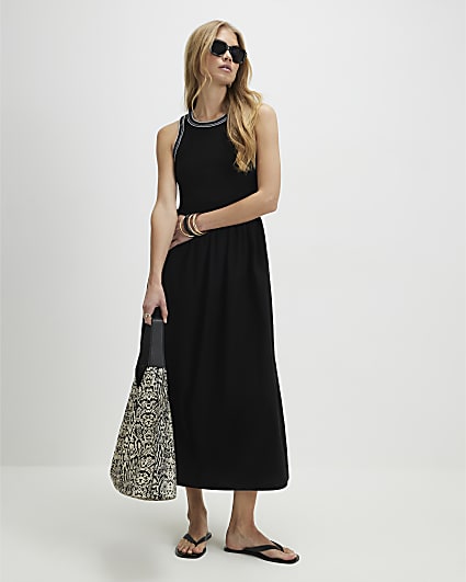 Black Sleeveless Whipstitch Maxi Dress