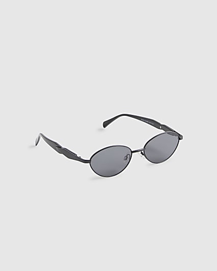 Black 90s Round Slim Sunglasses