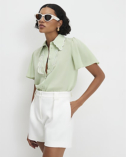 Green Angel Sleeve Scallop Blouse