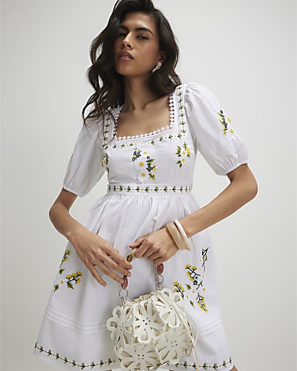 White Daisy Floral Embroidered Mini Dress