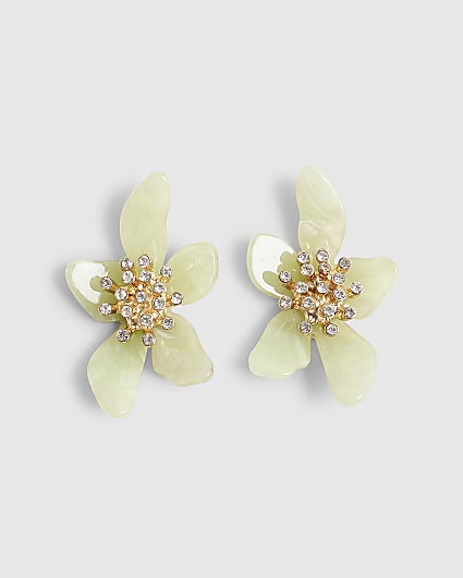 Green flower resin stud earrings
