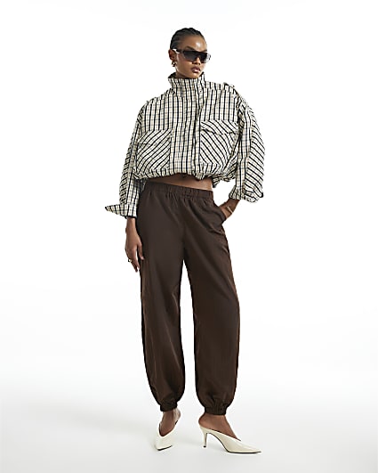 Brown Elasticated Balloon Leg Trousers
