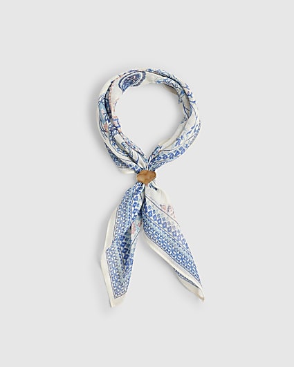 Cream Paisley Stone Toggle Scarf