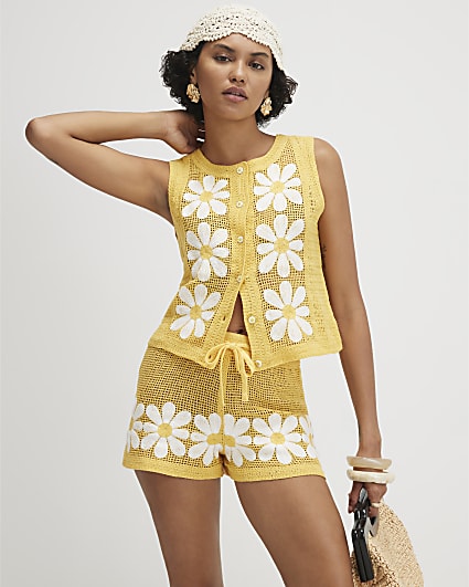 Yellow Daisy Crochet Waistcoat