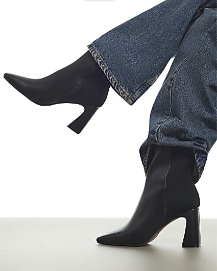 Black Block Heel Ankle Boots
