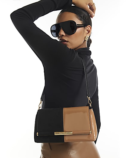 Black Hybrid Bar Front Shoulder Bag