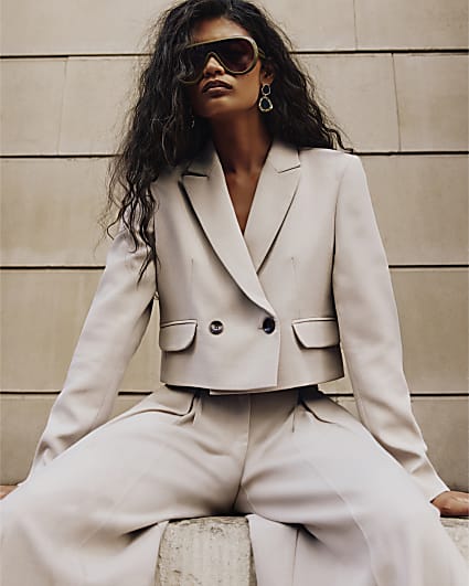 Beige Tailored Cropped Blazer