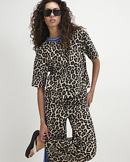Brown Premium Leopard Print T-shirt