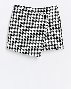 Monochrome check outlet wrap mini skirt