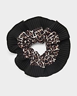 Brown leopard hair scrunchie