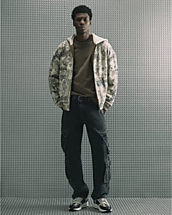 Black Loose Fit Cargo Jeans
