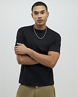 Black Regular Fit T-Shirt