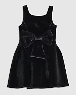 Mini Girls Black Velvet Bow Skater Dress