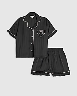 Girls Black Satin Script Print Pyjamas Set