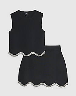 Girls Black Scallop Trim Skirt Set