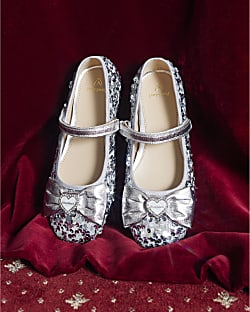 Girls Silver Sequin Ballet Pumps