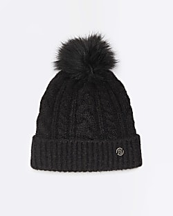 Black pom pom cable knit beanie hat