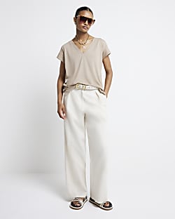 Beige v neck smart t-shirt