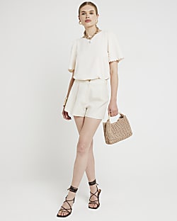 Beige scallop sleeve t-shirt