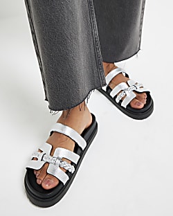 Silver cut out hardware strap leather sandals