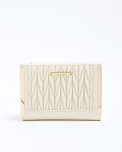 Cream Scrunch Quilted Purse