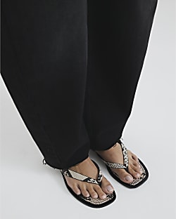 Beige Leather Snake Flip Flop Flat Sandals