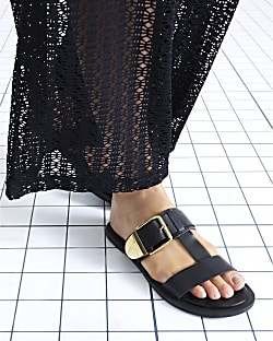 Black Leather T-Bar Flat Sandals