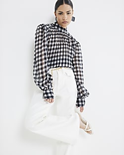 Petite White High Rise Relaxed Flared Jeans