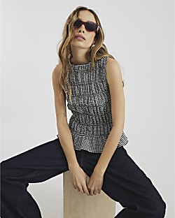 Black Gingham Sleeveless Shirred Tank Top