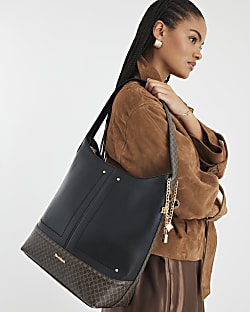 Black Curve Top Charm Shoulder Bag