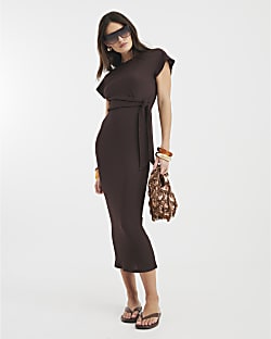 Brown Short Sleeve Textured Midi Dress