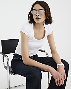 Cream Scoop Neck Cap Sleeve T-shirt