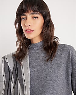Grey Turn Back Cuff Knitted Top