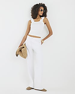 White Sleeveless 3D Floral Ribbed Cami Top