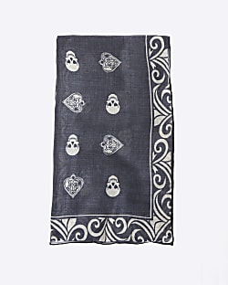 Black Skull Print Scarf