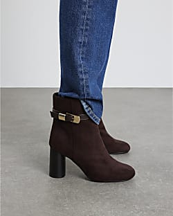 Brown Round Heeled Buckle Strap Boots