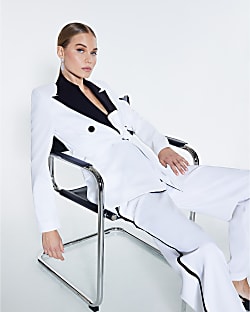 White Long Sleeve Contrast Belted Blazer