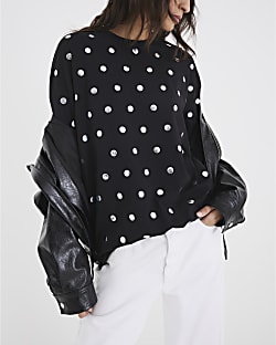 Black Short Sleeve Studded T-shirt