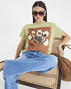 Green Short Sleeve Floral Print T-shirt