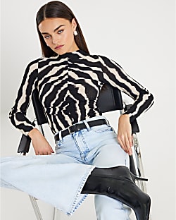 Black Ruched Wavy Print Mesh Top