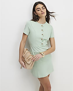 Green Short Sleeve Scallop Trim Mini Dress