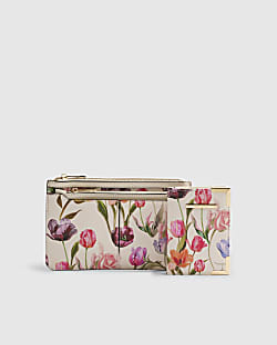Cream Floral Travel Wallet Bundle