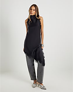 Black Sleeveless Longline Lace Trim Top