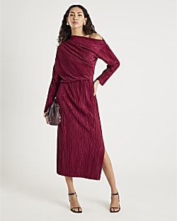 Red Plisse Long Sleeve Midi Dress