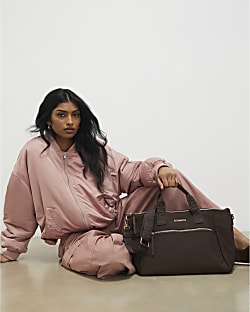 Brown Cabin Size Logo Holdall