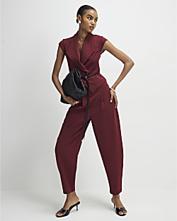 Red Pleated Tapered Trousers