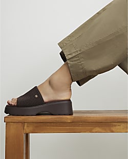 Brown Knitted Flatform Mule Sandals