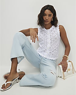 White Knit Scallop Trim Top