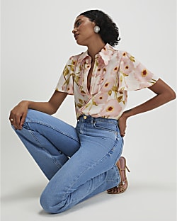 Pink Floral Angel Sleeve Scallop Trim Top