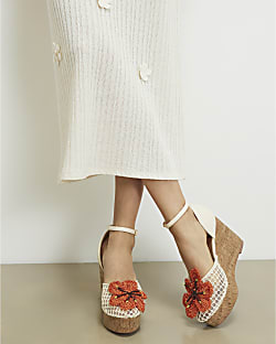 Cream Closed Toe Flower Wedges